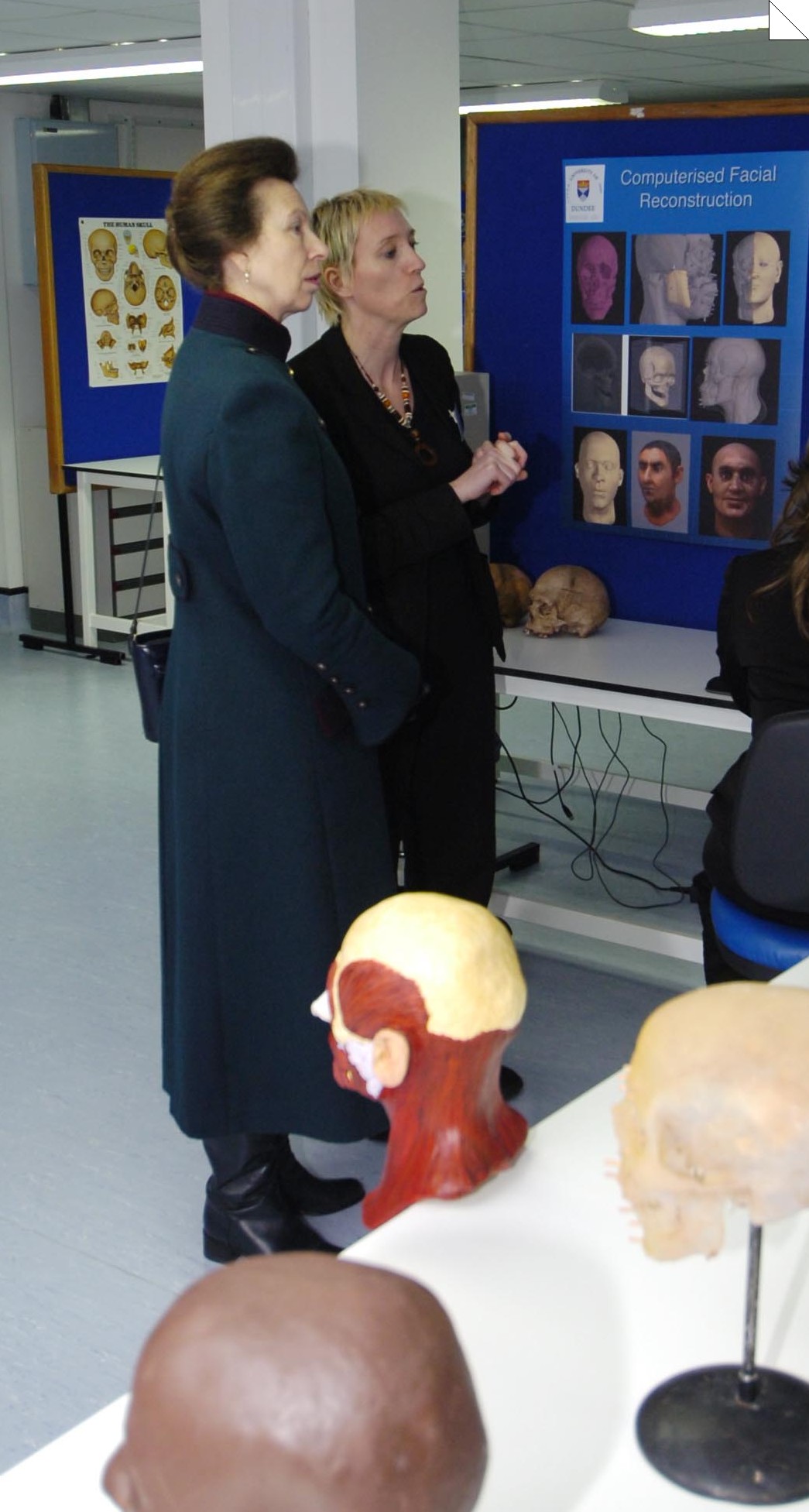 photo of HRH the Princess Royal atthe department of Forensic Anthropology