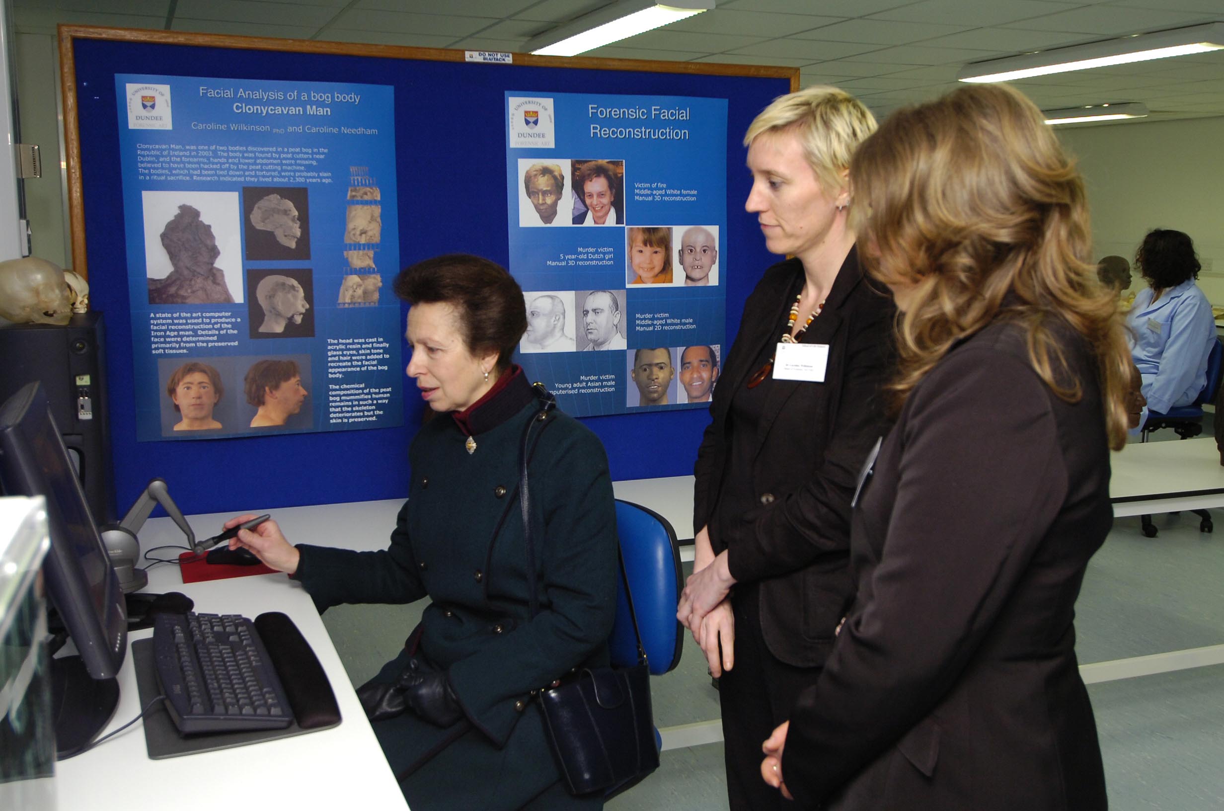 A picutre of the HRH The princess Royal at the Queen Mother Building