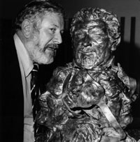 a photo of peter ustinov