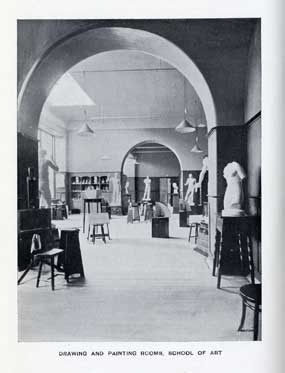 Art studio in the Bell Street building, c.1911 (courtesy of University of Abertay Library)